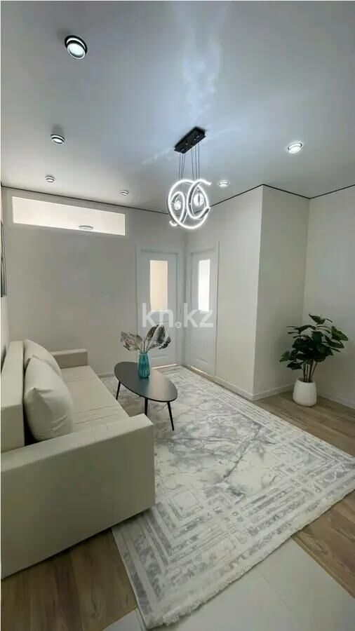 Продажа 2-комнатной квартиры, 40 м² - Продажа двухкомнатных квартир от собственников в Алматы фото 1 из 4