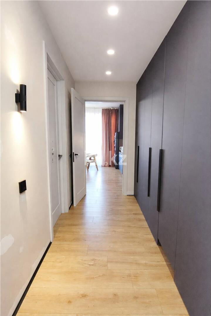 Продажа 2-комнатной квартиры, 71 м² - Продажа двухкомнатных квартир в монолитно-каркасном доме в Караганде - страница 4 фото 13 из 14