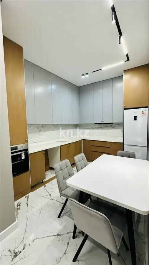 Продажа 2-комнатной квартиры, 78 м² - Продажа двухкомнатных квартир в Медеуском р-не Алматы - страница 6 фото 4 из 8
