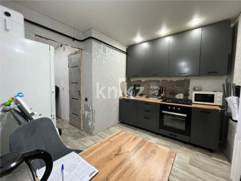 Продажа 2-комнатной квартиры, 50 м² - Продажа двухкомнатных квартир в панельном доме в Темиртау - страница 9 фото 5 из 12