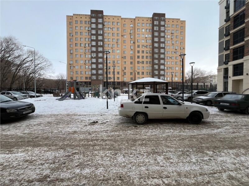 Продажа 1-комнатной квартиры, 46 м² - Продажа однокомнатных квартир на Юго-Востоке Караганды - страница 9 фото 1 из 10