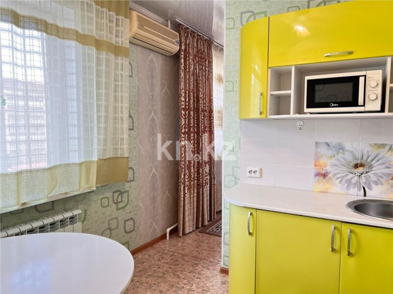 Продажа 4-комнатной квартиры, 77 м² - Продажа четырехкомнатных квартир в панельном доме в Караганде - страница 3 фото 18 из 36