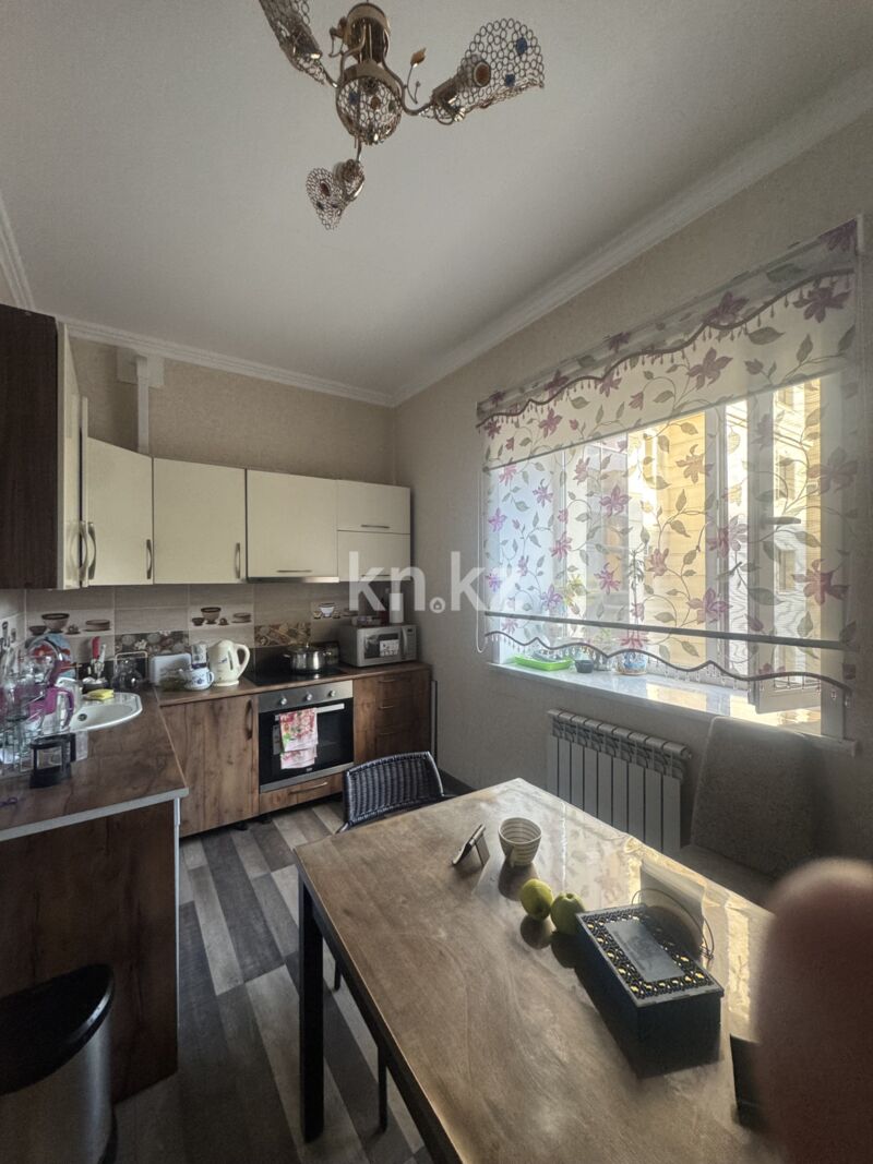 Продажа 3-комнатной квартиры, 90 м² - Продажа трехкомнатных квартир от собственников в Караганде фото 4 из 7