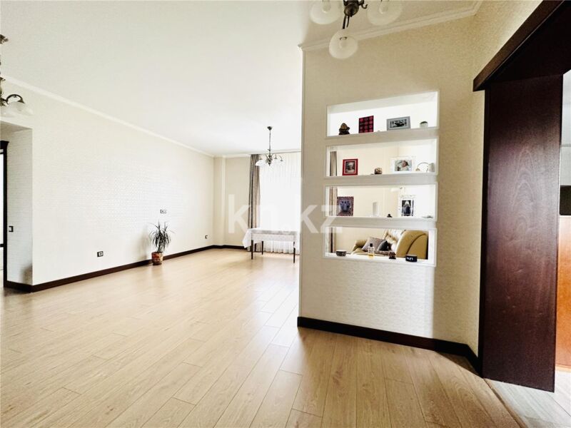 Продажа 6-комнатного дома, 400.7 м² - Продажа домов, коттеджей в Караганде - страница 7 фото 6 из 52