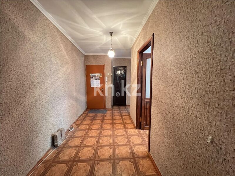 Продажа 3-комнатной квартиры, 57 м² - Продажа квартир в Михайловке Караганды - страница 3 фото 10 из 12