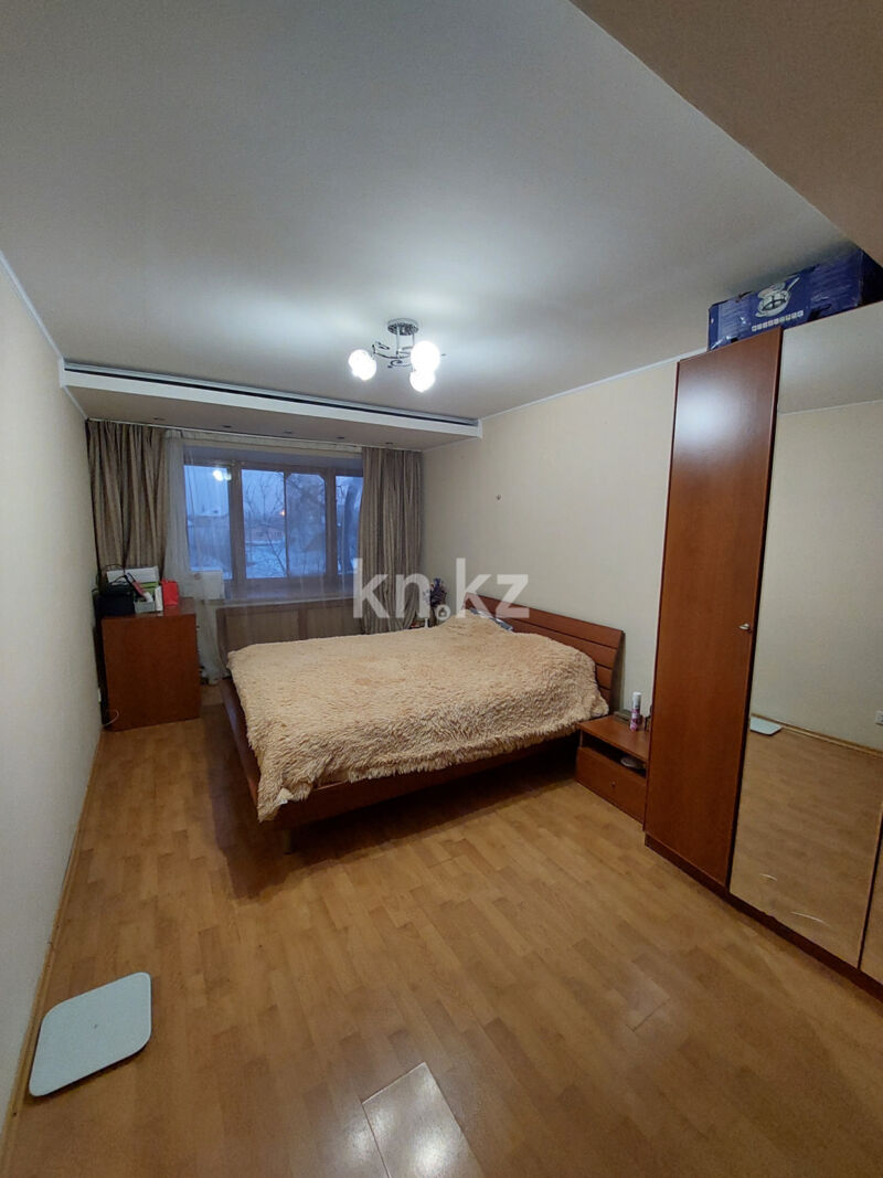 Продажа 4-комнатной квартиры, 110 м² - Продажа четырехкомнатных квартир в кирпичном доме в Караганде - страница 9 фото 7 из 14