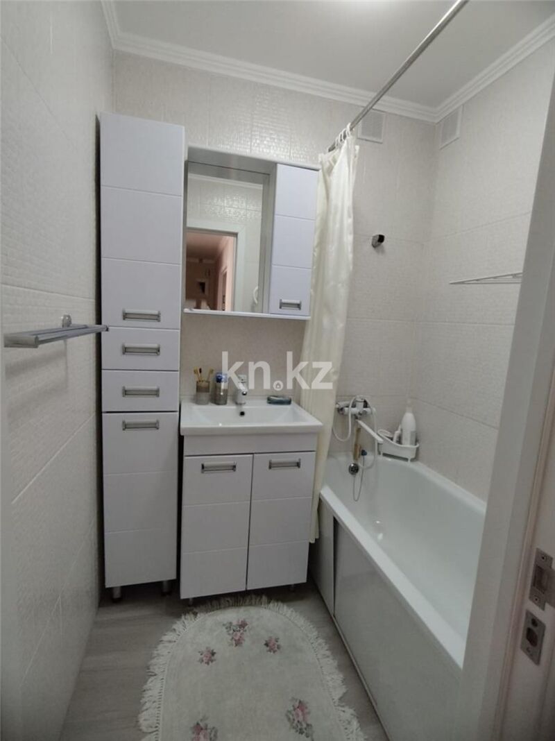 Продажа 3-комнатной квартиры, 60 м² - Продажа трехкомнатных квартир на Юго-Востоке Караганды - страница 22 фото 12 из 19