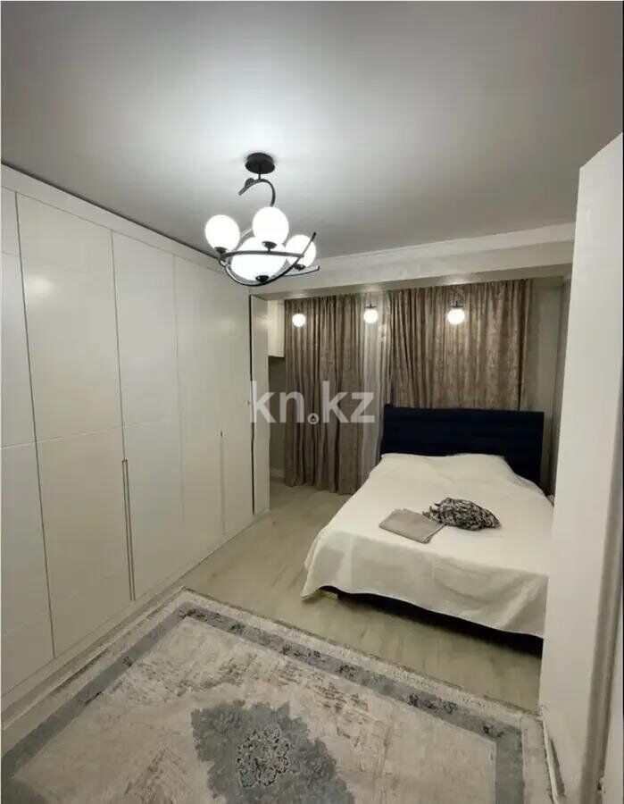 Продажа 1-комнатной квартиры, 50 м² - Продажа квартир от собственников в Алматы - страница 2 фото 1 из 3
