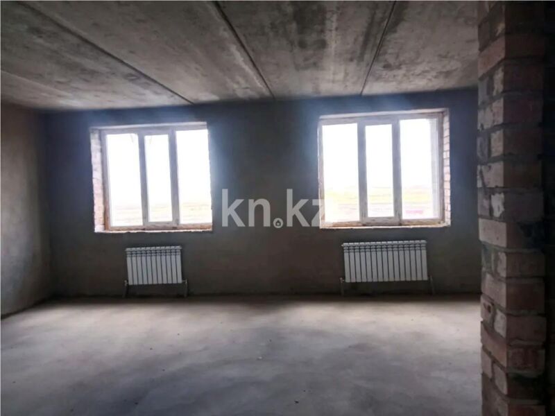 Продажа 3-комнатной квартиры, 84 м² - Продажа трехкомнатных квартир в Майкудуке Караганды - страница 7 фото 1 из 2