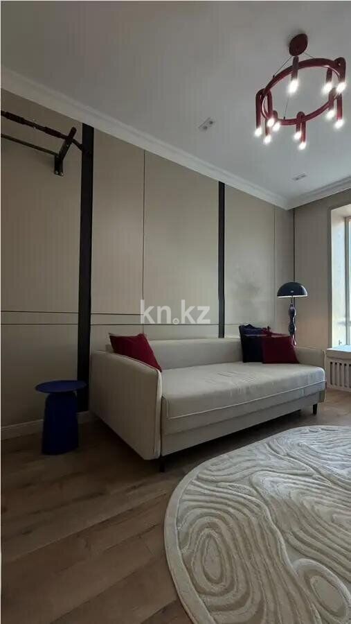 Продажа 4-комнатной квартиры, 95 м² - Продажа четырехкомнатных квартир в кирпичном доме в Казахстане фото 1 из 4