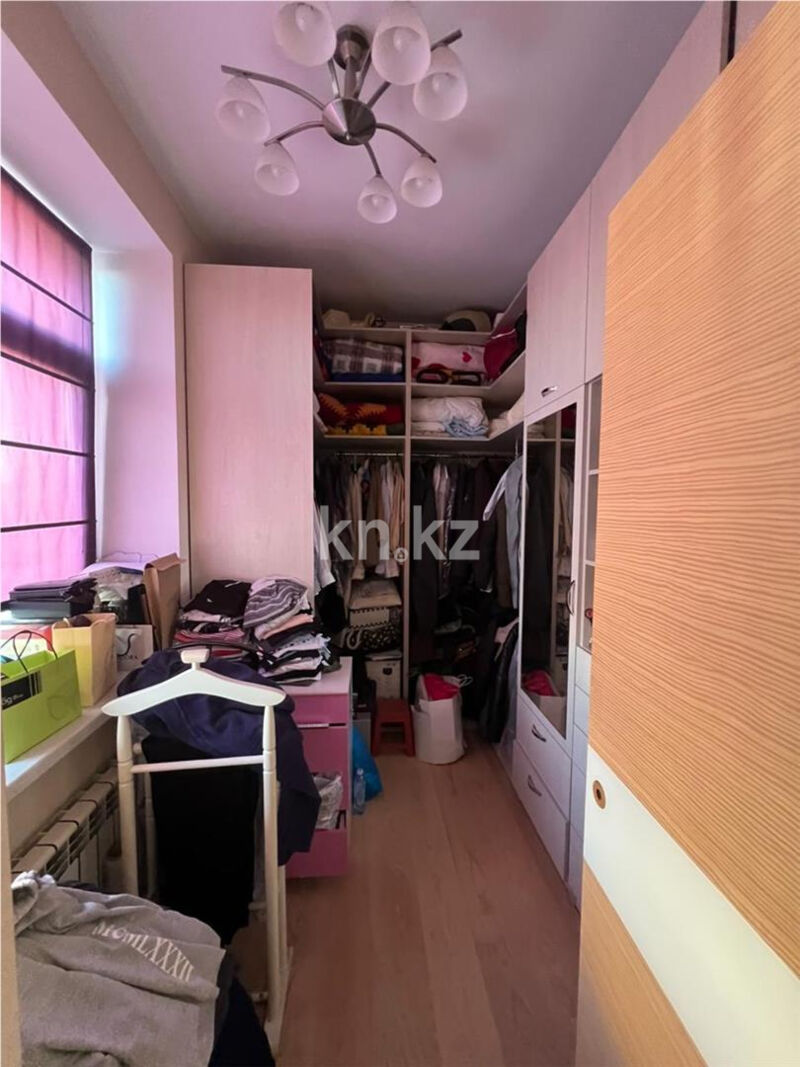 Продажа 4-комнатной квартиры, 150 м² - Продажа четырехкомнатных квартир в Михайловке Караганды фото 9 из 15
