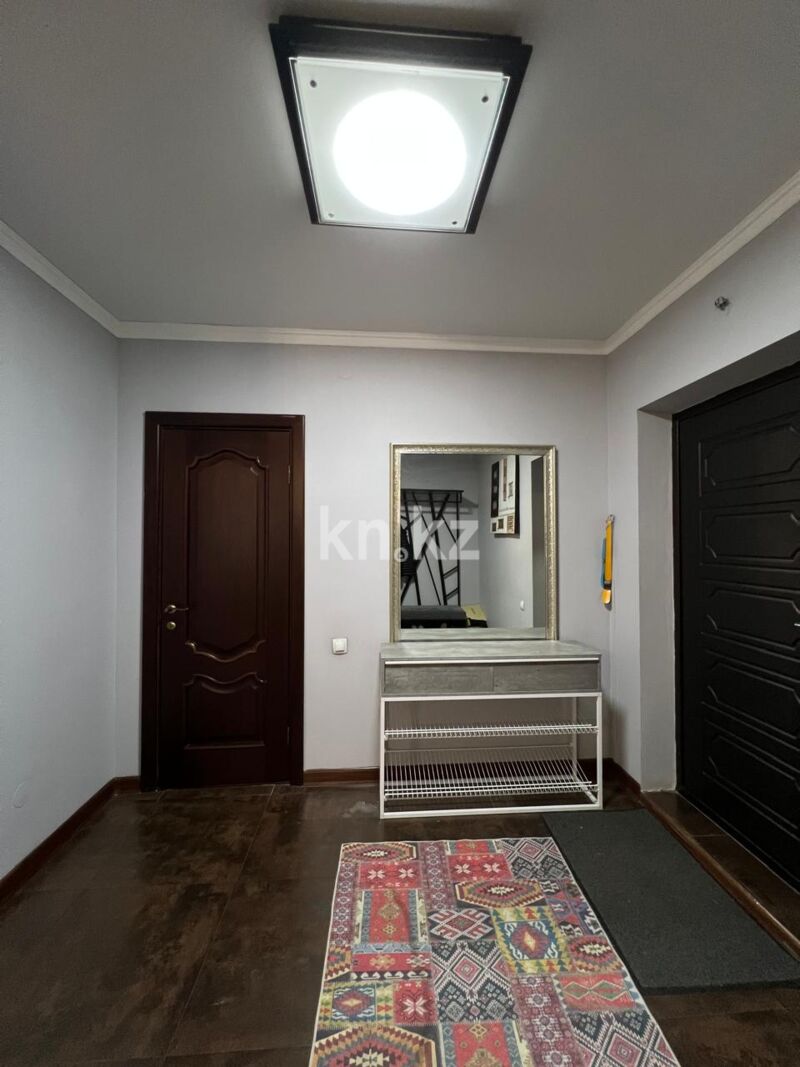 Продажа 3-комнатной квартиры, 100 м² - Продажа квартир в Казахстане - страница 7 фото 1 из 21