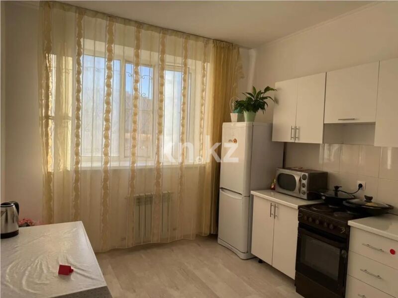 Продажа 1-комнатной квартиры, 40 м² - Продажа однокомнатных квартир в р-не Сарайшык Астаны - страница 23 фото 2 из 3