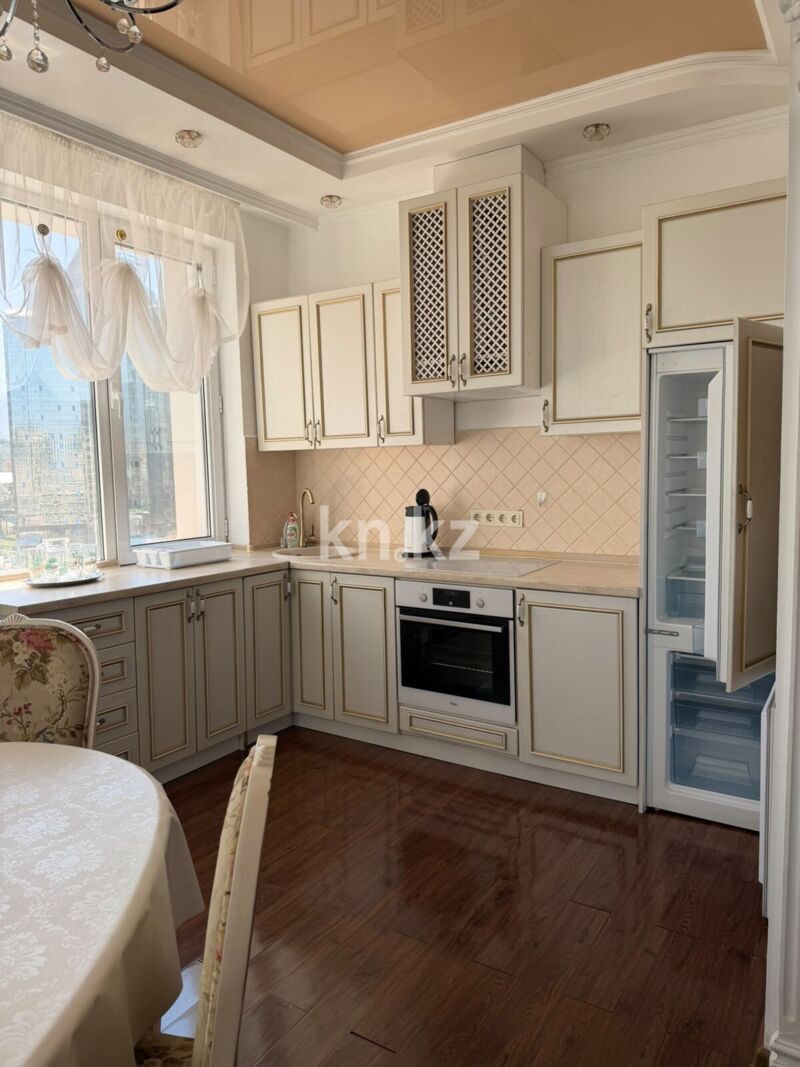 Аренда 3-комнатной квартиры, 130 м² - Аренда квартир помесячно в Алматы фото 8 из 11