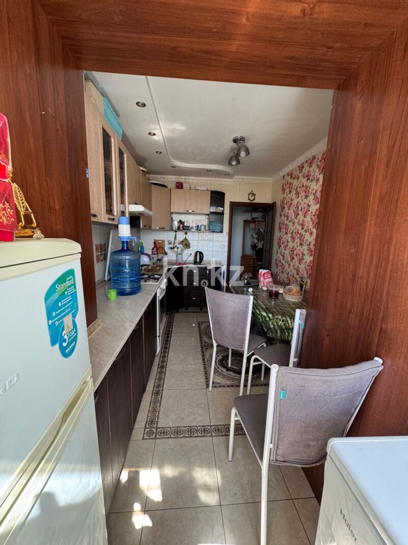 Продажа 3-комнатной квартиры, 85 м² - Продажа квартир в районе Юго-Восток в Караганде фото 11 из 16
