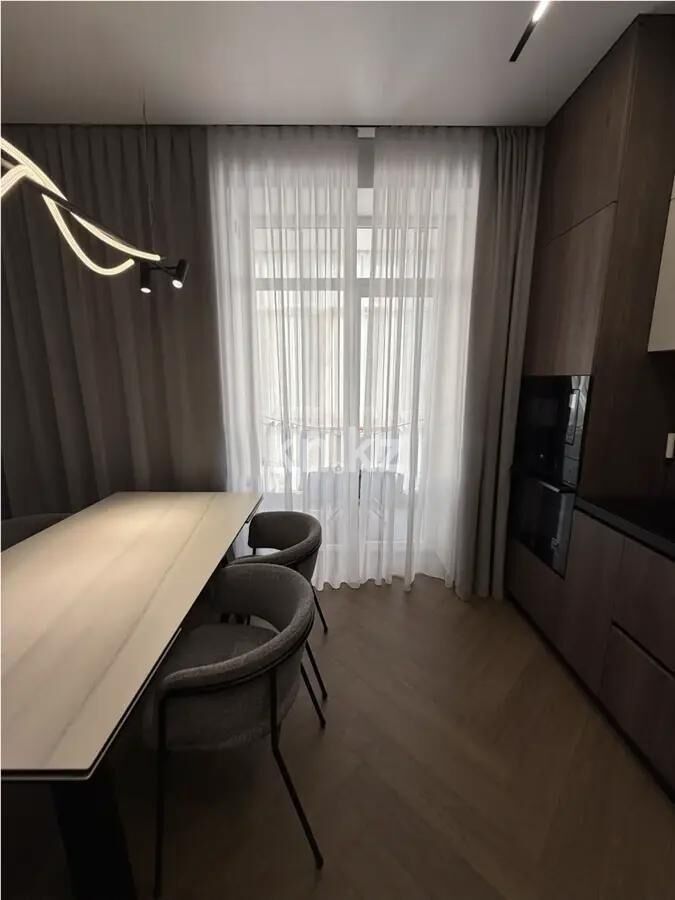 Продажа 3-комнатной квартиры, 95 м² - Продажа квартир в кирпичном доме в Караганде фото 4 из 6