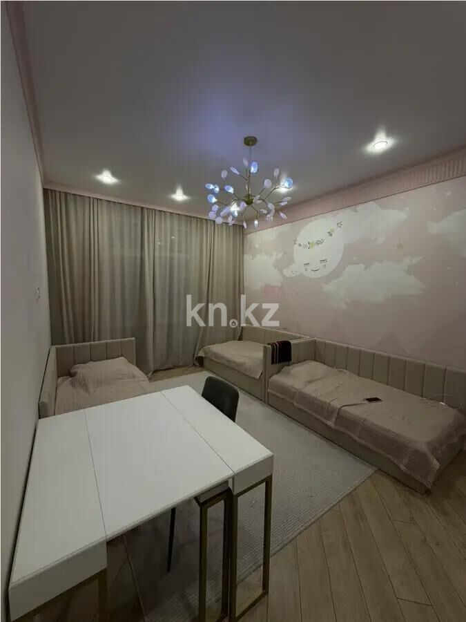 Продажа 4-комнатной квартиры, 135 м² - Продажа четырехкомнатных квартир в Караганде - страница 5 фото 3 из 8
