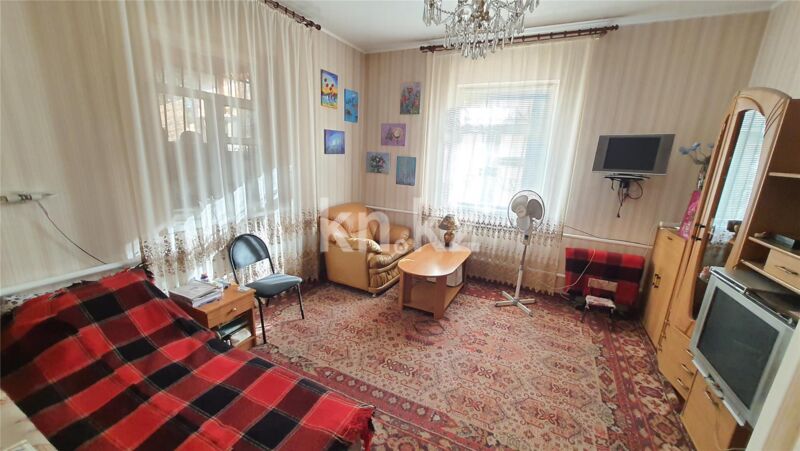 Продажа 7-комнатного дома, 273.7 м² - Продажа домов, коттеджей в Городе Караганды фото 3 из 39