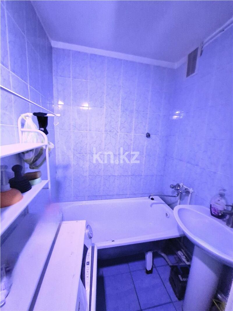 Продажа 1-комнатной квартиры, 34 м² - Продажа однокомнатных квартир в Темиртау - страница 6 фото 4 из 9