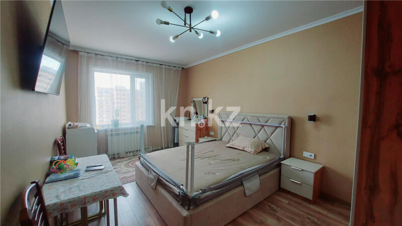 Продажа 3-комнатной квартиры, 88 м² - Продажа квартир в блочном доме в Караганде - страница 2 фото 4 из 9