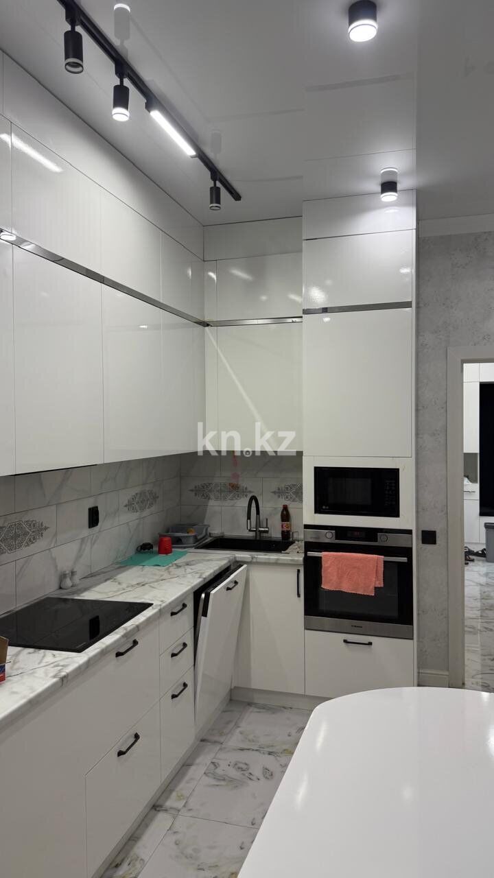 Аренда 3-комнатной квартиры, 120 м² - Недвижимость в Астане - страница 9 фото 1 из 18