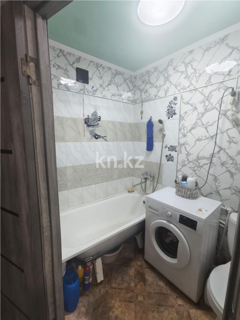 Продажа 2-комнатной квартиры, 48 м² - Продажа двухкомнатных квартир в панельном доме в Темиртау - страница 6 фото 11 из 19