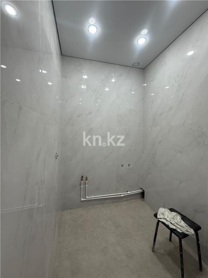 Продажа 3-комнатной квартиры, 90 м² - Продажа трехкомнатных квартир в кирпичном доме в Караганде - страница 3 фото 11 из 18