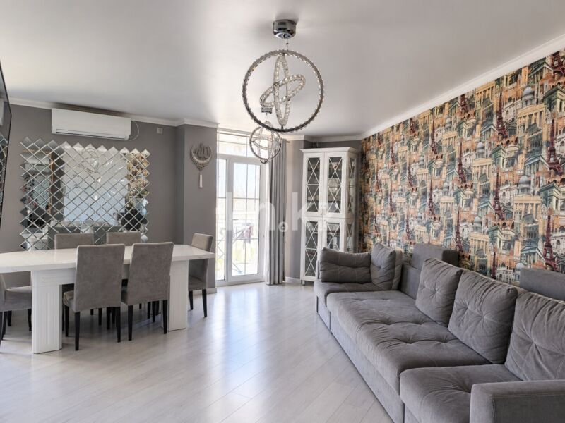 Продажа 5-комнатной квартиры, 107 м² - Продажа квартир в районе Город в Караганде фото 1 из 13