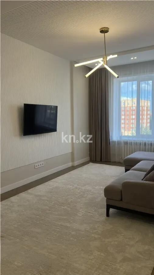 Продажа 4-комнатной квартиры, 105 м² - Продажа четырехкомнатных квартир в Караганде - страница 3 фото 1 из 7