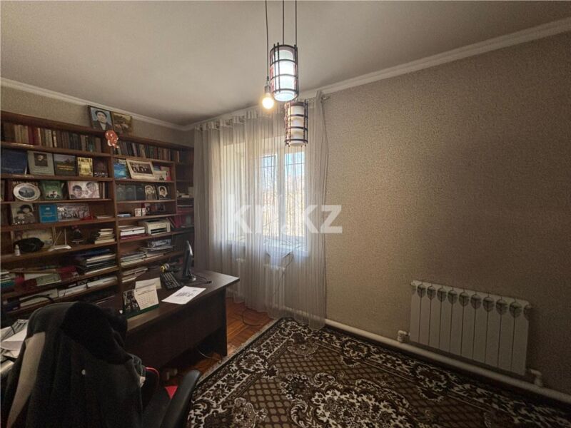 Продажа 7-комнатного дома, 264.7 м² - Продажа домов, коттеджей в Караганде - страница 4 фото 9 из 12