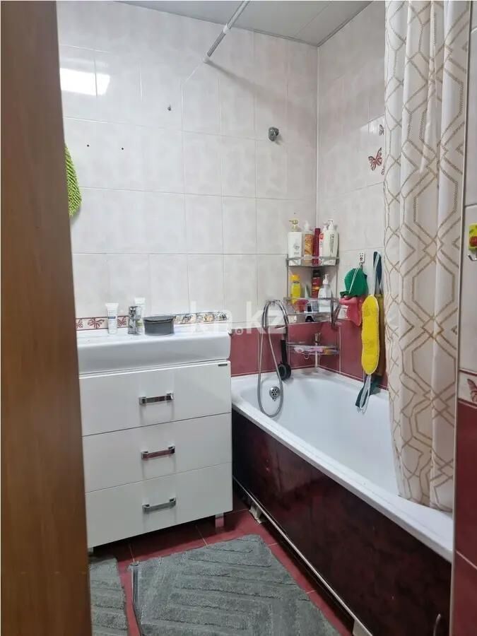 Продажа 2-комнатной квартиры, 56.2 м² - Продажа двухкомнатных квартир в панельном доме в Алматы - страница 2 фото 4 из 5