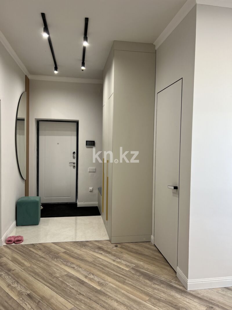 Продажа 3-комнатной квартиры, 93.6 м² - Продажа трехкомнатных квартир от собственников в Караганде фото 1 из 11