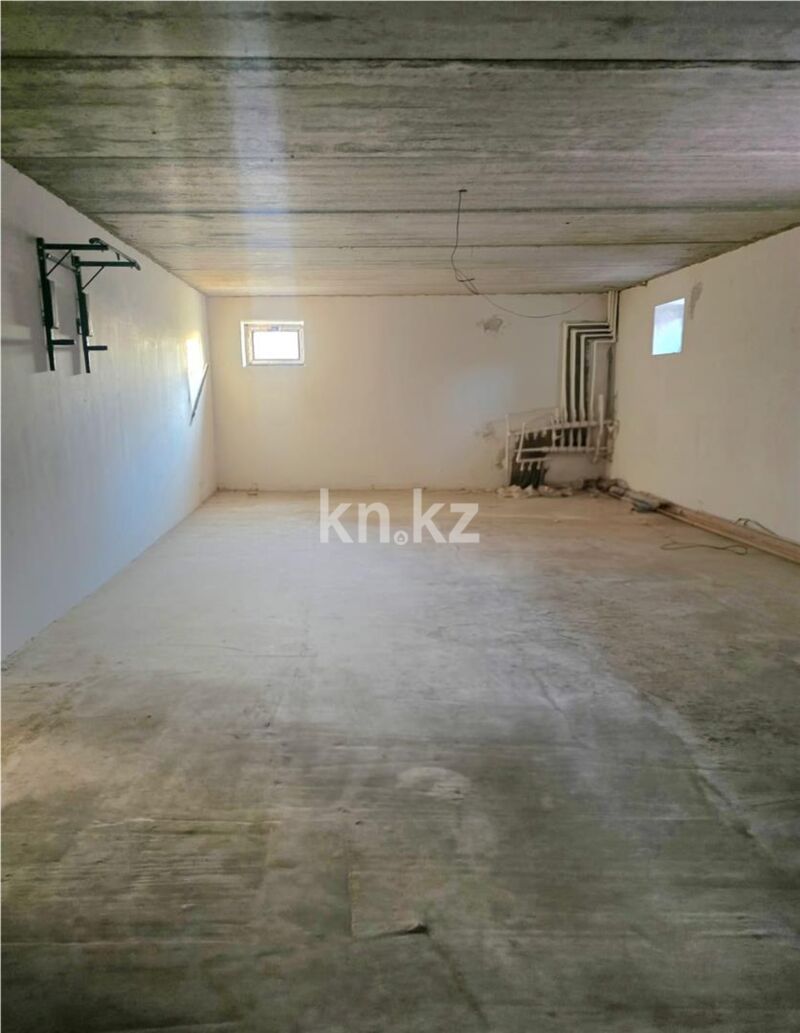 Продажа 7-комнатного дома, 330 м² - Продажа домов, коттеджей в Караганде - страница 5 фото 45 из 51