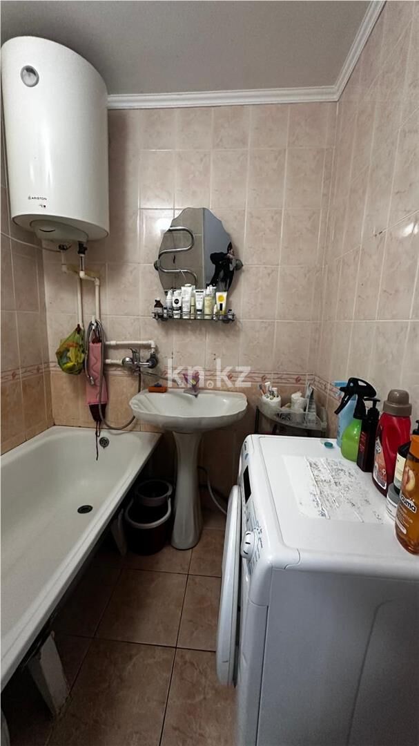 Продажа 3-комнатной квартиры, 63 м² - Продажа трехкомнатных квартир на Юго-Востоке Караганды - страница 21 фото 13 из 15