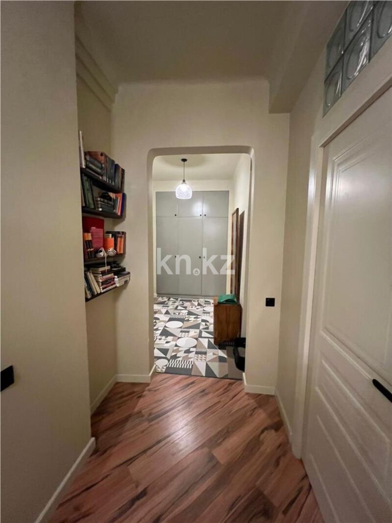 Продажа 2-комнатной квартиры, 52 м² - Продажа двухкомнатных квартир в Караганде фото 9 из 13