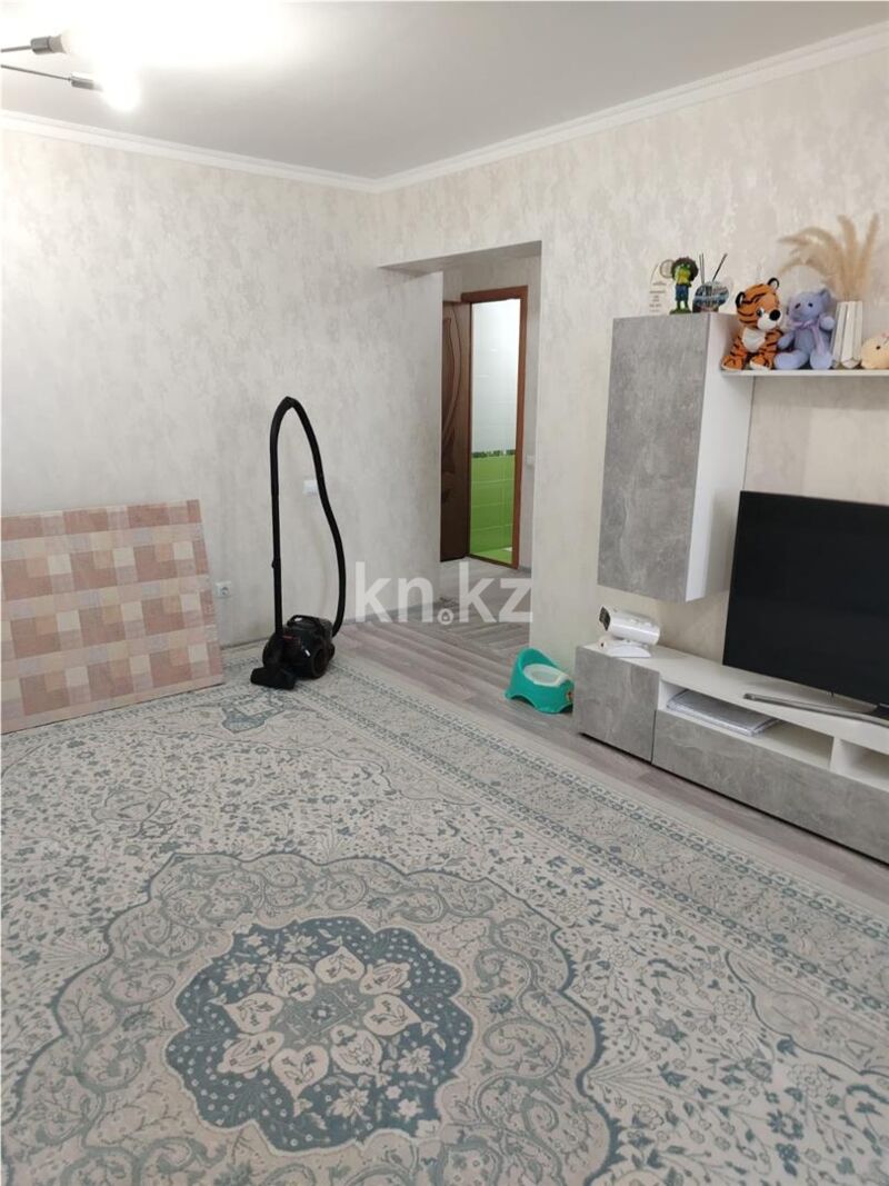 Продажа 5-комнатной квартиры, 92.5 м² - Продажа пятикомнатных и более квартир в р-не Байконур Астаны фото 3 из 13