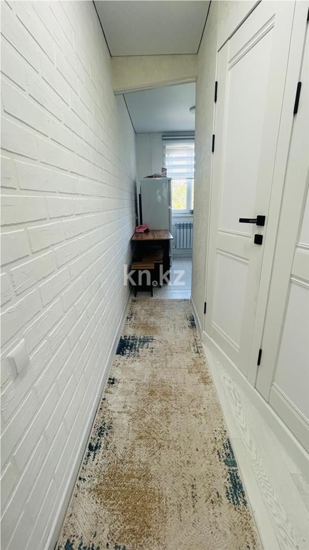 Продажа 3-комнатной квартиры, 62 м² - Продажа трехкомнатных квартир в панельном доме в Караганде - страница 11 фото 16 из 19