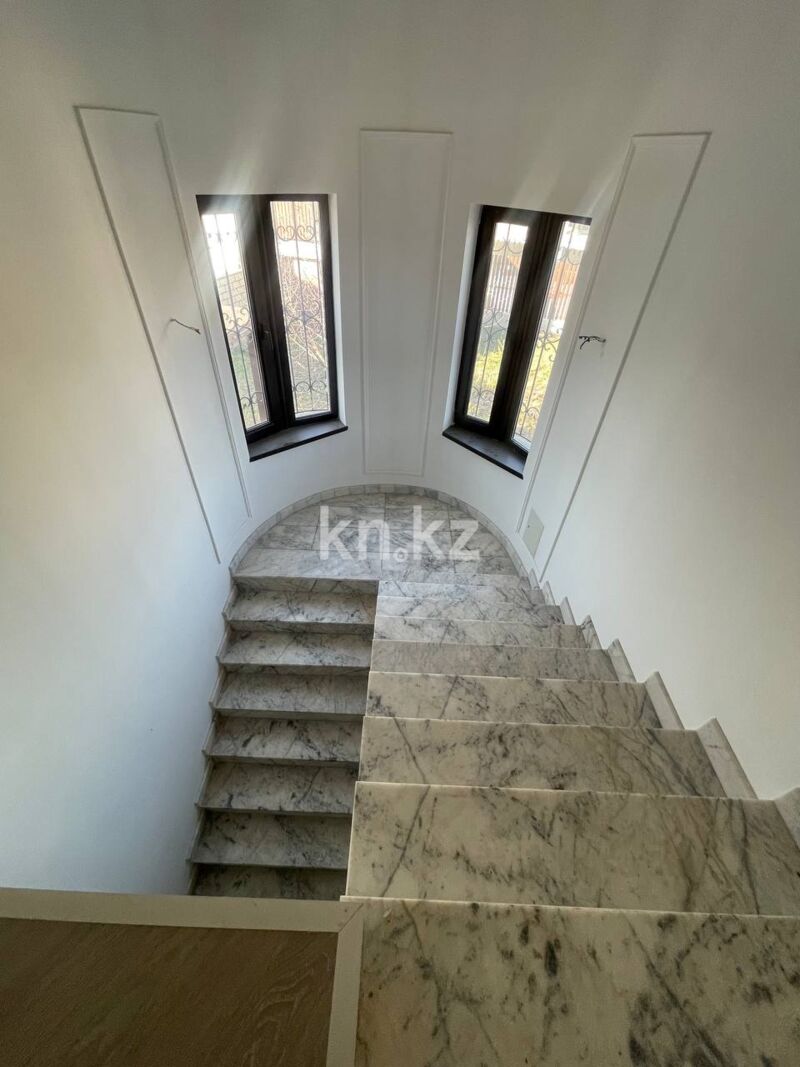 Продажа 5-комнатного дома, 417 м² - Продажа домов, коттеджей в Казахстане - страница 19 фото 1 из 24