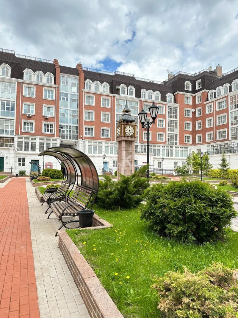 Продажа 4-комнатной квартиры, 145 м² - Продажа квартир в кирпичном доме в Астане - страница 217 фото 10 из 15