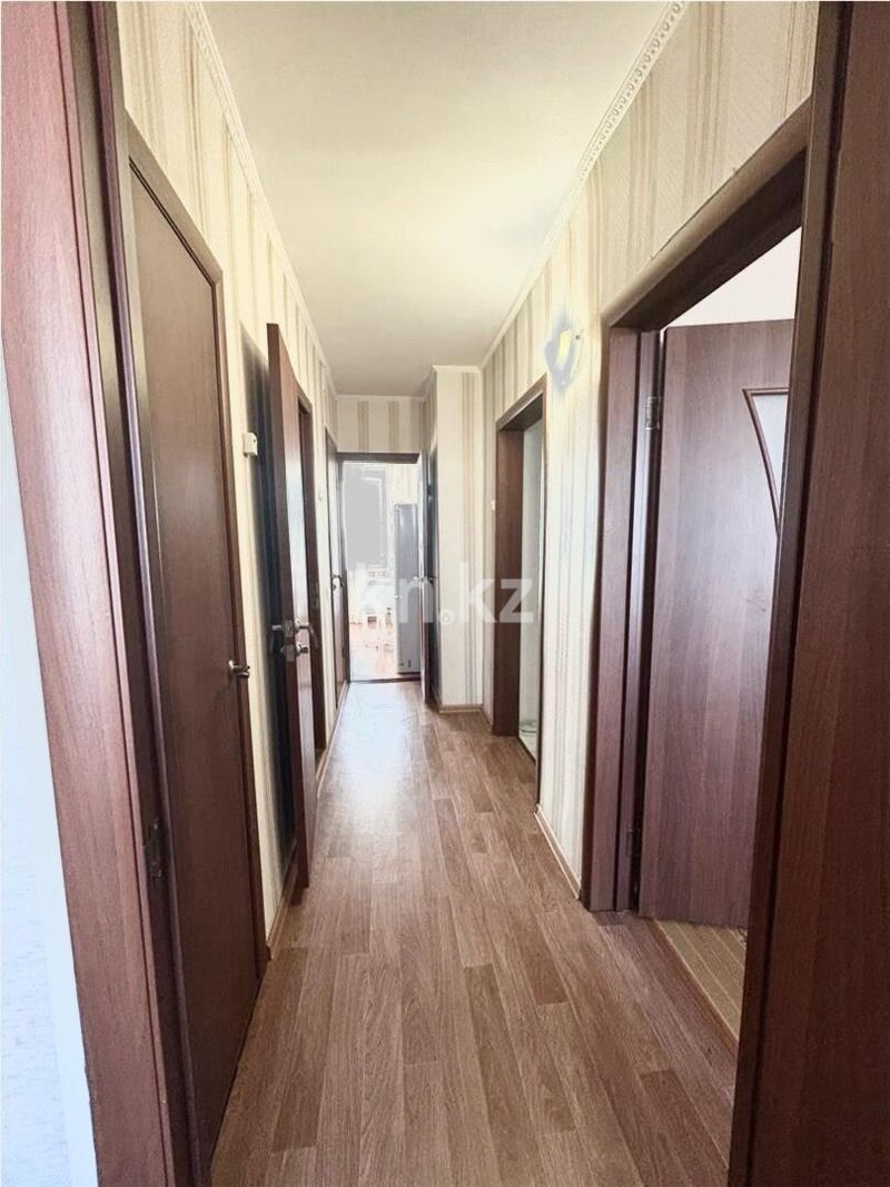 Продажа 3-комнатной квартиры, 63 м² - Продажа трехкомнатных квартир в Майкудуке Караганды - страница 3 фото 8 из 9