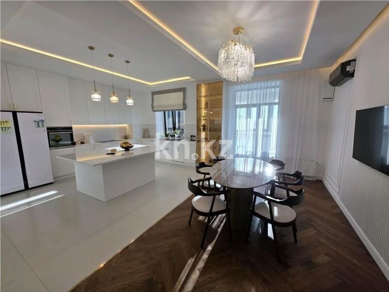 Продажа 5-комнатной квартиры, 249 м² - Продажа пятикомнатных и более квартир в р-не Сарыарка Астаны фото 6 из 11