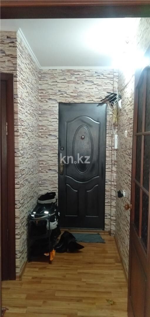 Продажа 2-комнатной квартиры, 44 м² - Продажа двухкомнатных квартир в панельном доме в Темиртау - страница 9 фото 12 из 14