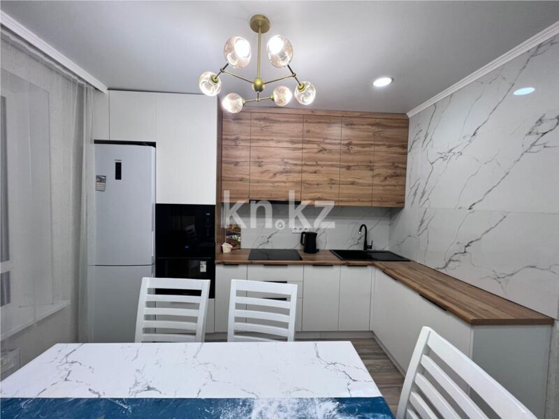 Продажа 3-комнатной квартиры, 83 м² - Продажа трехкомнатных квартир на Юго-Востоке Караганды - страница 19 фото 14 из 26
