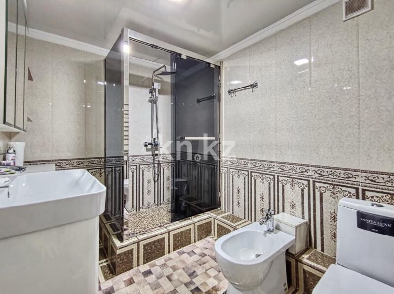 Продажа 4-комнатной квартиры, 210 м² - Продажа квартир в монолитно-каркасном доме в Казахстане - страница 3 фото 23 из 31