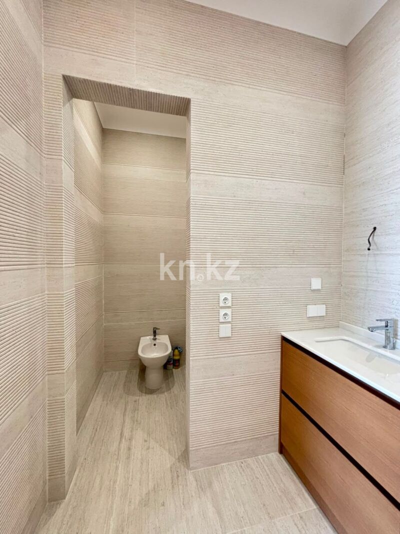 Продажа 3-комнатной квартиры, 194 м² - Продажа квартир в монолитном доме в Астане - страница 3 фото 13 из 36