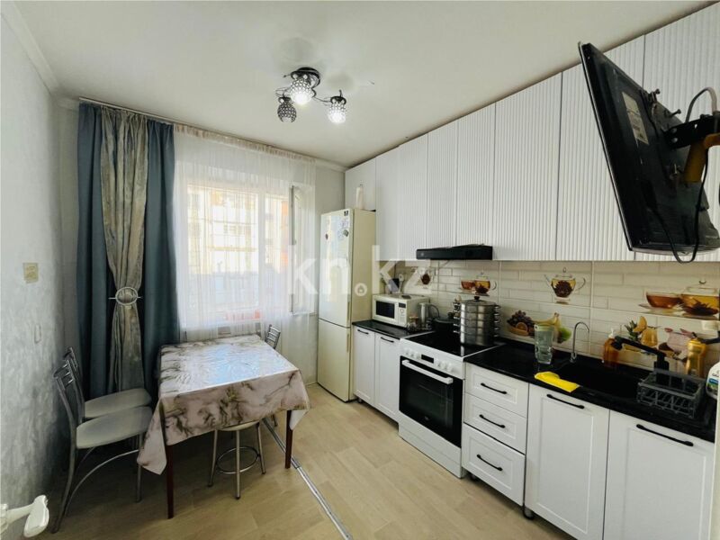 Продажа 3-комнатной квартиры, 64 м² - Продажа трехкомнатных квартир в Майкудуке Караганды - страница 8 фото 7 из 14
