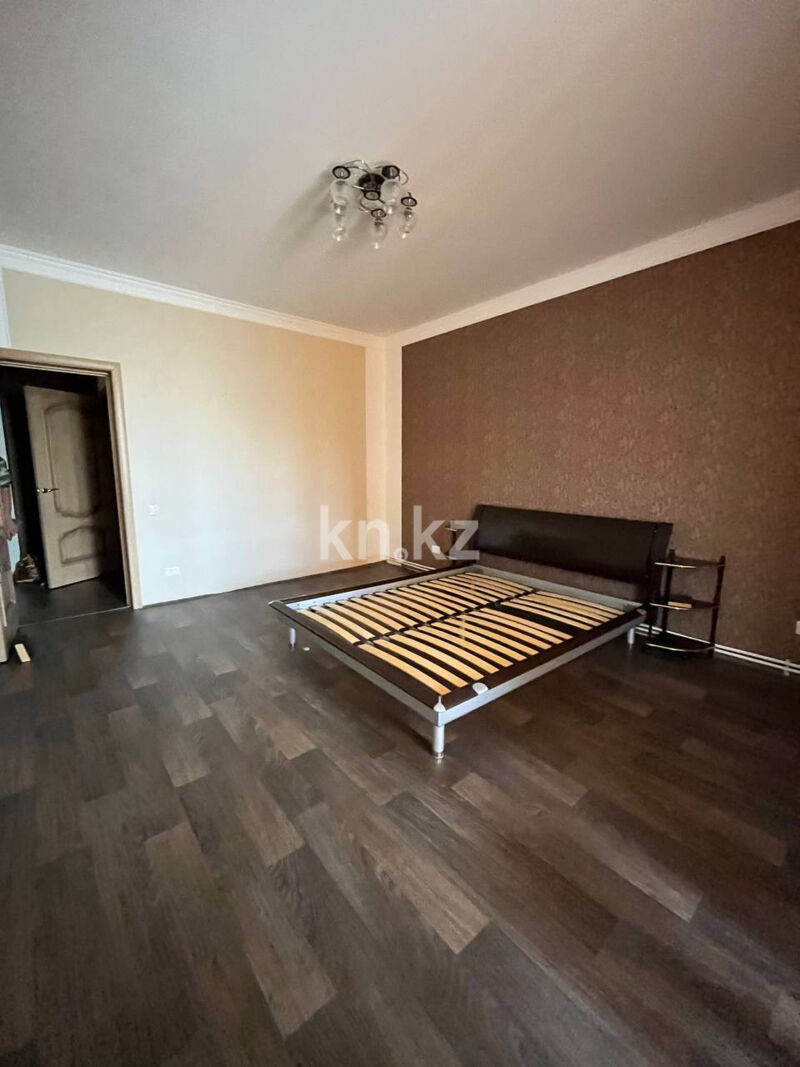 Продажа 4-комнатной квартиры, 136 м² - Продажа квартир в районе Михайловка в Караганде фото 6 из 23