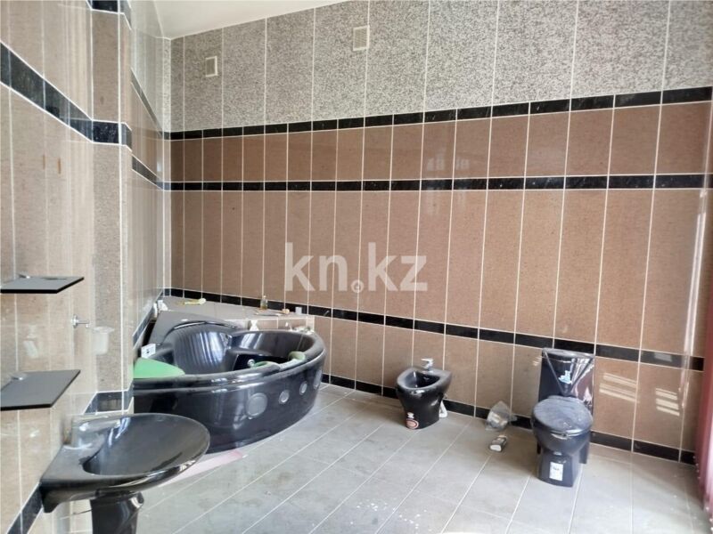 Продажа 10-комнатного дома, 904 м² - Продажа домов, коттеджей в Темиртау - страница 3 фото 35 из 54