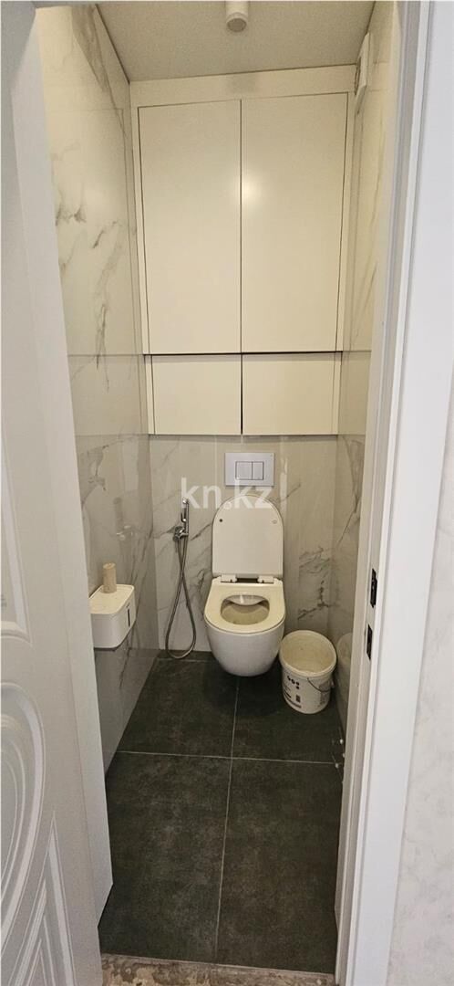 Продажа 2-комнатной квартиры, 65 м² - Продажа квартир в блочном доме в Караганде фото 15 из 15