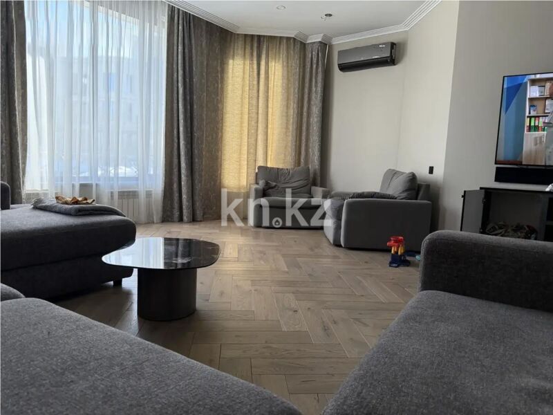 Продажа 4-комнатной квартиры, 200 м² - Продажа квартир от собственников в Алматы - страница 50 фото 1 из 4
